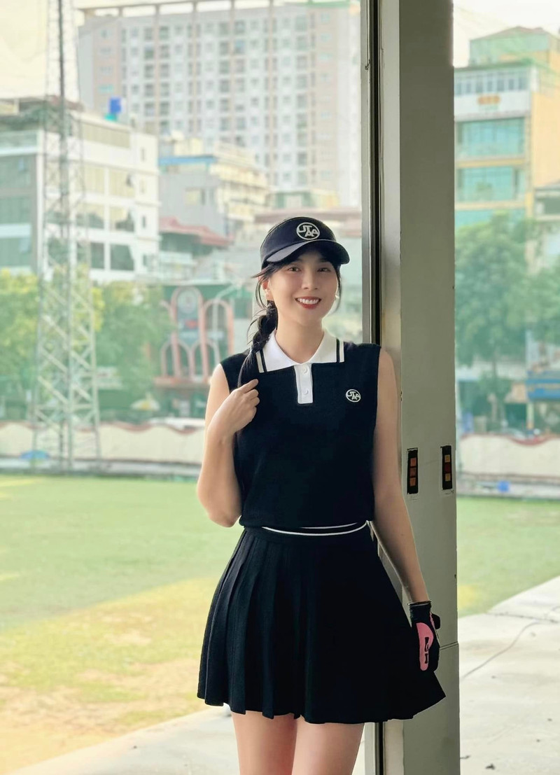 Trong suốt thai kỳ và sau sinh, Mai Ngọc vẫn thường xuyên cập nhật những khoảnh khắc đời thường, thu hút sự quan tâm của cộng đồng mạng. p6.jpg