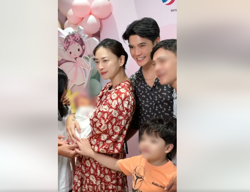 Con gái Ngô Thanh Vân - Huy Trần có buổi gặp đặc biệt với những người thân khi được 3 ngày tuổi. Ảnh: Ngô Thanh Vân. van6.png