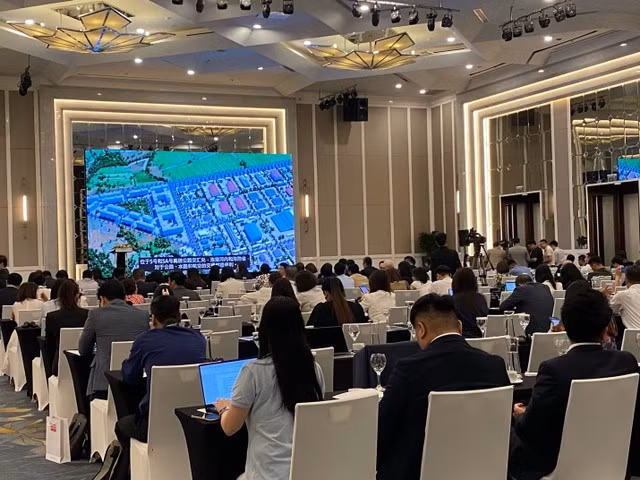 ROX iPark giới thiệu mô hình KCN thông minh tại hội thảo