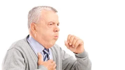 Điều cần biết để giữ sức khỏe đường hô hấp cho người cao tuổi