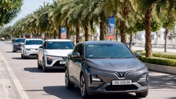 VinFast VF 6 - SUV điện thực dụng, bền bỉ cho gia đình Việt