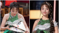 Phương Mỹ Chi tặng nón lá cho thí sinh ở Sing! Asia 2025